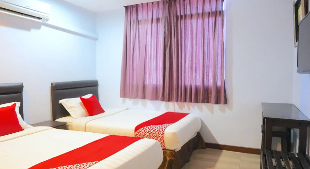 Двухместный номер Deluxe Hotel O Utama Inn