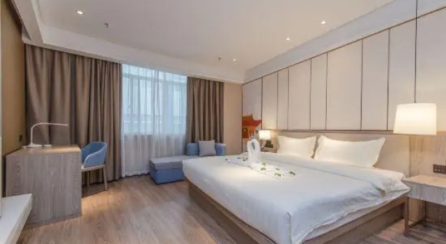 Airport Grand Hotel, Rezerwuj Hotel Hotele w Zhuhai z parkingiem, Parking