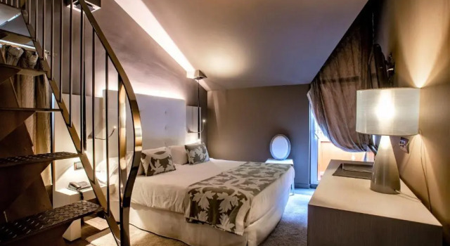 Четырёхместный номер Standard Дуплекс Hotel & Spa Xalet Bringue