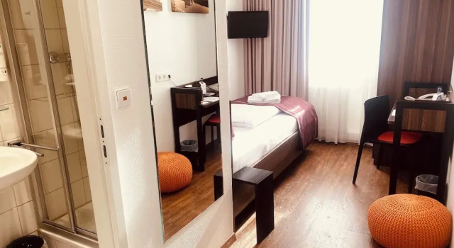 Номер Economy sevenDays Hotel Karlsruhe