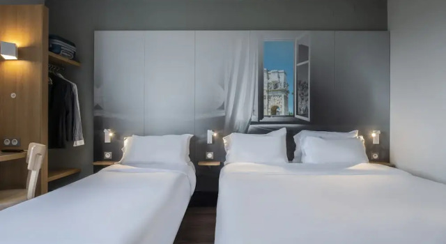 Трёхместный номер B&B HOTEL Orange