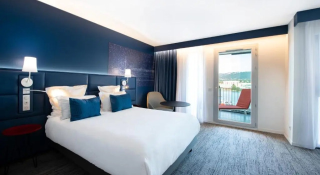 Двухместный номер Privilege с видом на море Hôtel Mercure Toulon La Seyne-Sur-Mer