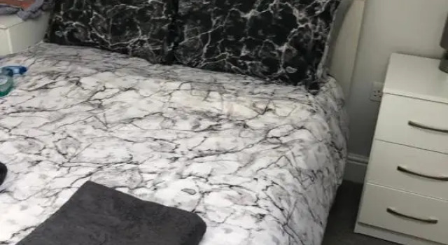Коттедж Stylish & Modern 4 Bedroom sleep 8