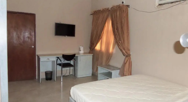 Golden Tulip Lagos Airport Hotel