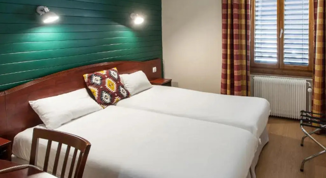 Двухместный номер Classic Grand Hotel De La Poste - Lyon Sud - Vienne
