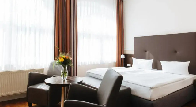 Двухместный номер Standard с частичным видом на море Strandhotel Binz