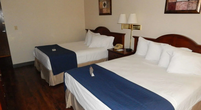 Baymont by Wyndham Sault Ste Marie MI, Забронировать Отель Отели и гостиницы Су-Сент-Мари, Отель