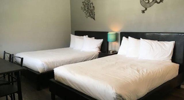 Maple Leaf Motel & RV Park Resort, Book Motel Oliver Okanagan-Similkameen