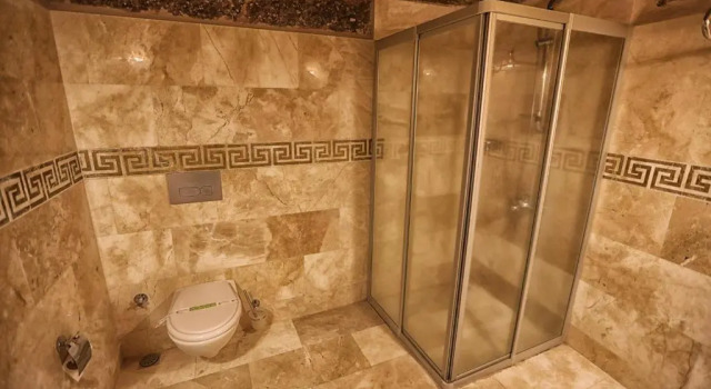 Четырёхместный номер Standard Century Cave Hotel