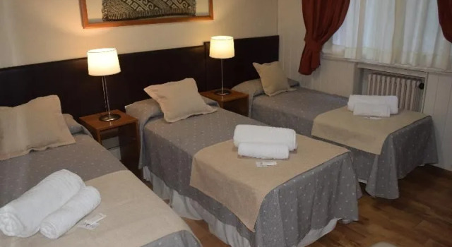 Hotel Nordico Bariloche, Забронировать Отель Отели Пуэрто-Уэмуль с парковкой, Парковка