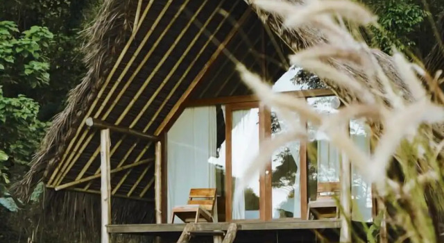 Вилла Kirana Retreat - Beach Front Resort