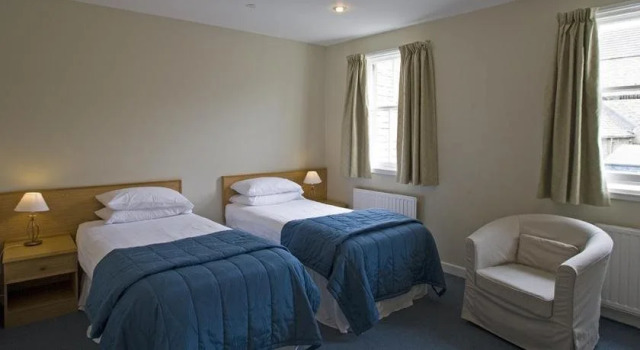 St Clair Hotel, Забронировать Отель Терсо Caithness, рядом с Музей Caithness Horizons