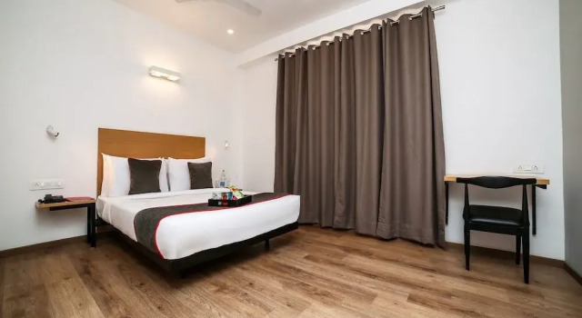 Townhouse Gomti Nagar By OYO Rooms, Забронировать Отель Отели Гомти Нагара с парковкой, Парковка