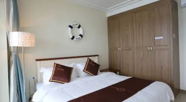 Семейный люкс Deluxe с 2 комнатами с видом на море Shili Renjia Apartment (Huidong Yapojiao Flagship Store)