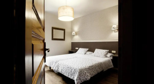 Hotel Deth Pais, Buchen Sie Hotel SPA-Hotels in Naut Aran, SPA