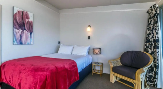 Люкс c 1 комнатой с видом на озеро Twin Peaks Lakeside Inn