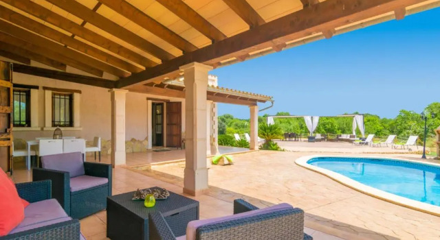 Villa SON Pere Genet