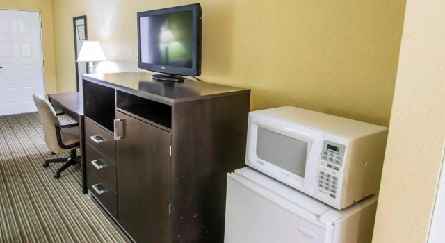 Номер Standard Quality Inn Gainesville near University