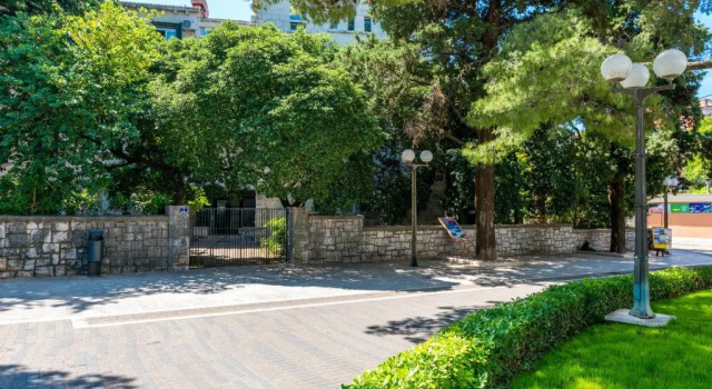 Апартаменты Avenue Apartment