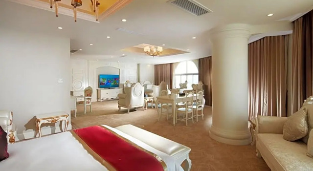 Номер Standard New century Manju Select Hotel Hongqiao Hub National Exhibition Center