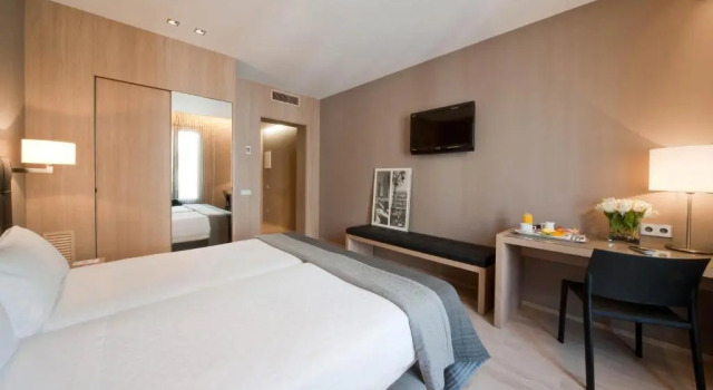 Одноместный номер Superior Hotel Actual