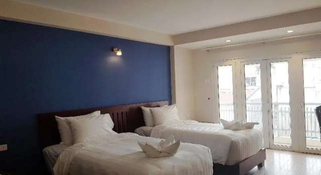 Двухместный полулюкс с видом на город Hanoi La Castela Hotel