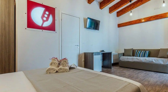 Il Semaforo Sila Hotel, Book Bed and Breakfast Hotels in Calabria with a Pool, Swimming Pool