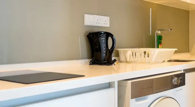 Апартаменты Grand Highpark Suites at Petaling Jaya, Kelana Jaya by Plush