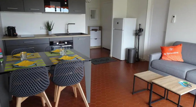 Апартаменты T3 150 m de la plage, climatisation, piscine et parking privatif - Le Lavandou