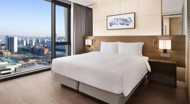 Люкс Four Points by Sheraton Suwon