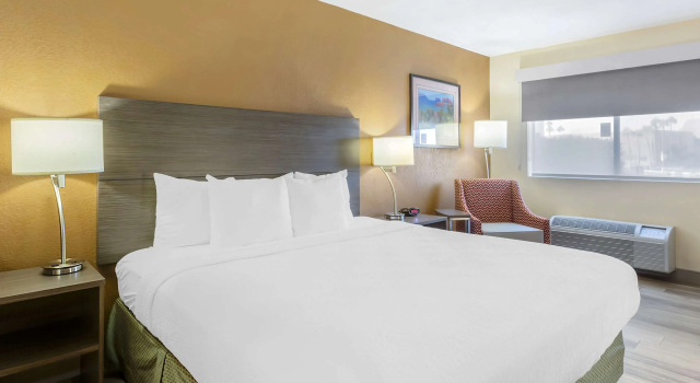 Двухместный номер Standard Best Western Superstition Springs Inn