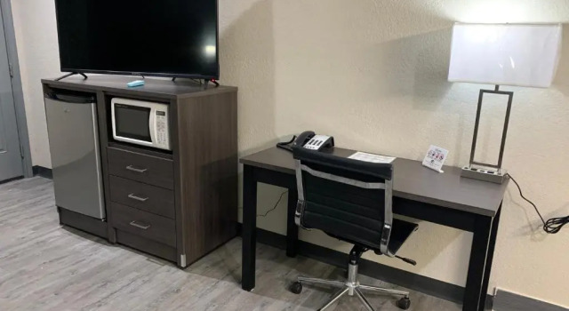 Номер Standard Crescent Park Motel & Suites