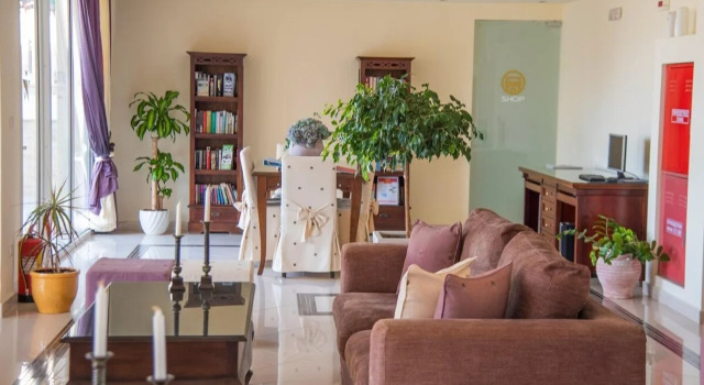 Hotel Astron Princess, Prenota Hotel Adia 