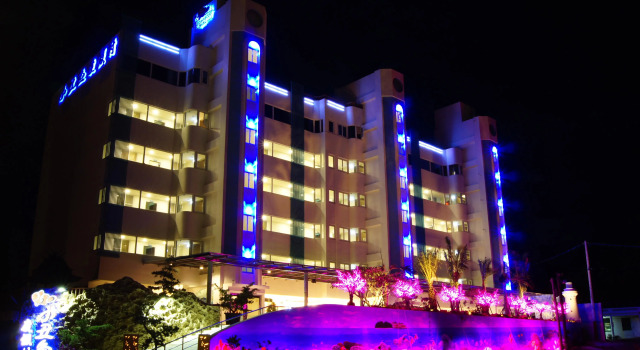 Clownfish Resort