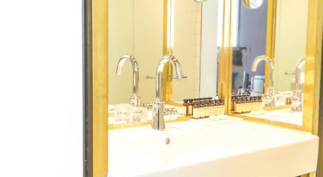 Двухместный номер Classic INK Hotel Amsterdam - MGallery Collection