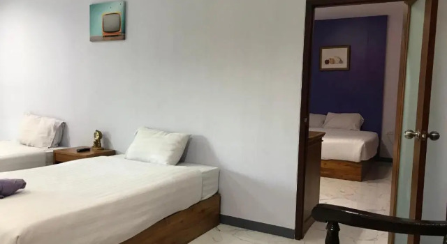 Номер Standard @ RocKo Hotel