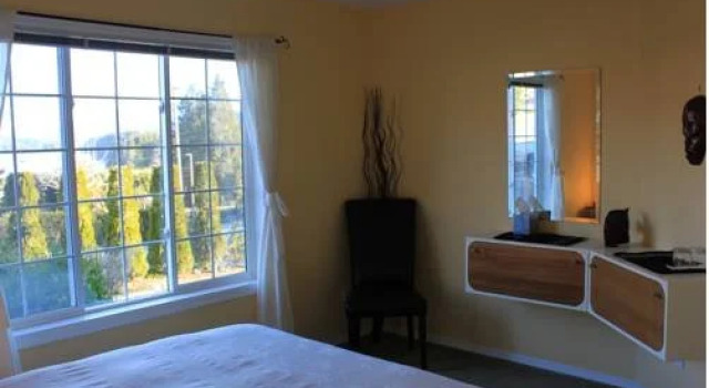 Adventure Tofino B&B, Book Bed and Breakfast Tofino 