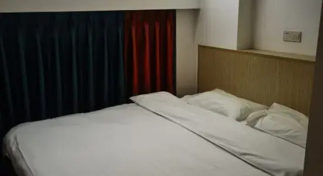Люкс Deluxe Дуплекс с 2 комнатами Carlos Apartment (Kaiping Donghuicheng Shop)