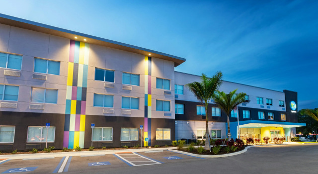 Tru By Hilton Bradenton I-75, FL