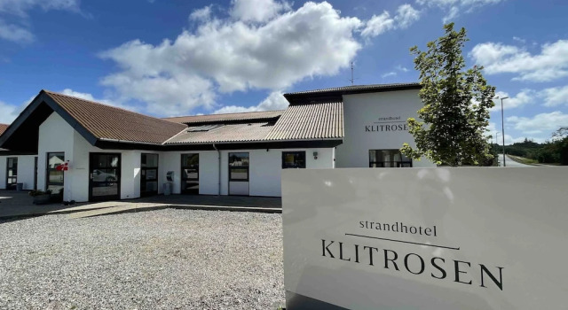 Strandhotel Klitrosen, Book Hotel Fjerritslev Limfjord