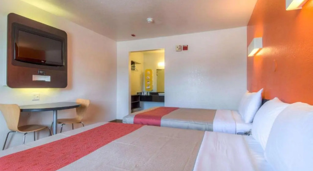 Четырёхместный номер Deluxe Motel 6-Chula Vista, CA - San Diego