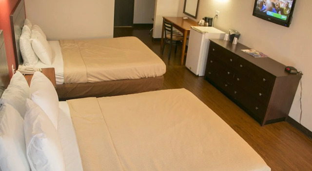 Travelodge - Willoughby, Book Mini-hotel Willoughby Hills Ohio