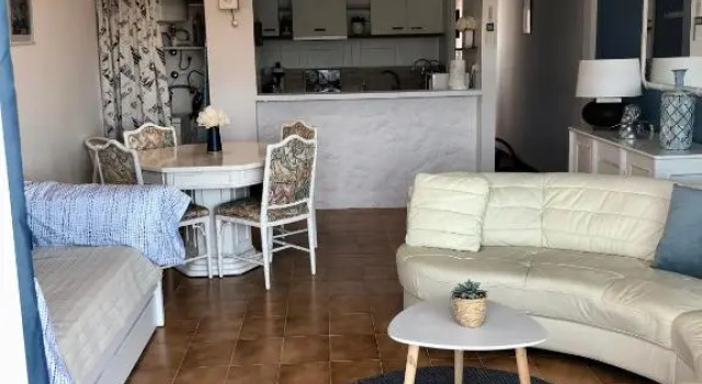 Appartement 80 m2,Port Rhodes D-2 chambres, terrasse panoramique, vue sur le canal principal d’Empuriabrava, Забронировать Апартаменты/квартира Отели Alt Empordà с парковкой, Парковка