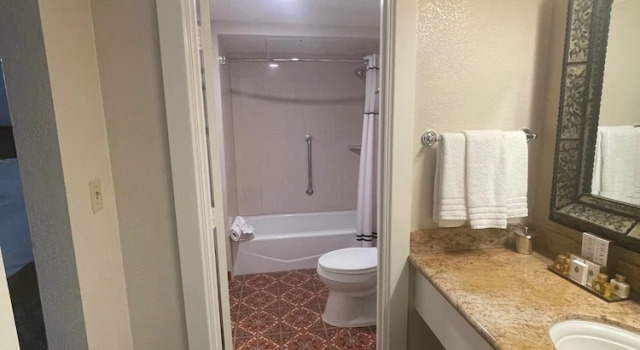 Четырёхместный номер Standard The Mission Inn Hotel and Spa