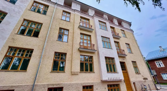 Lovely 3- room apartment in historical house - Vabriku 3, Rezerwuj Apartament Hotele w Tartumaa z parkingiem, Parking