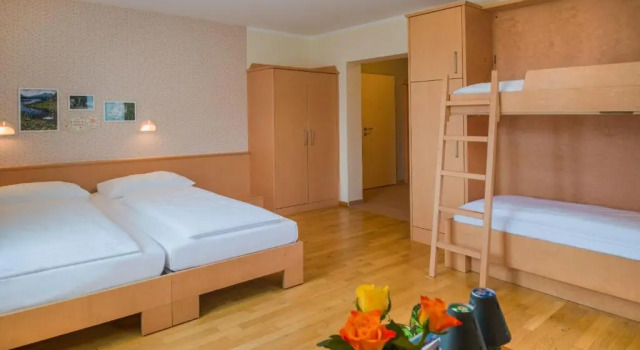Четырёхместный номер Standard JUFA Hotel Altaussee