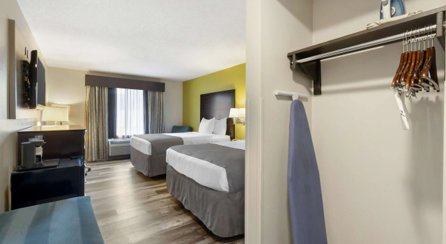 Четырёхместный номер Standard Best Western Magnolia Inn and Suites