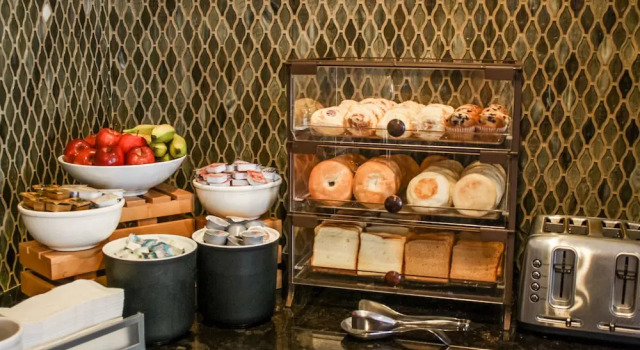 Люкс c 1 комнатой Country Inn & Suites by Radisson, Washington Dulles International Airport, VA