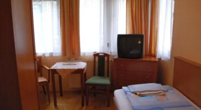 Mohacsi Guesthouse, Varaa Hotelli 02. Rózsadomb 