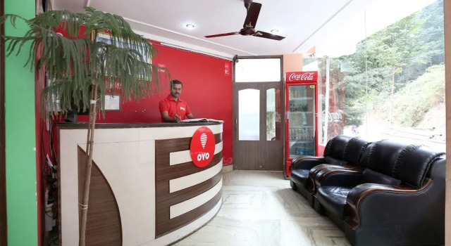 OYO 10399 Hotel Rosewood INN
